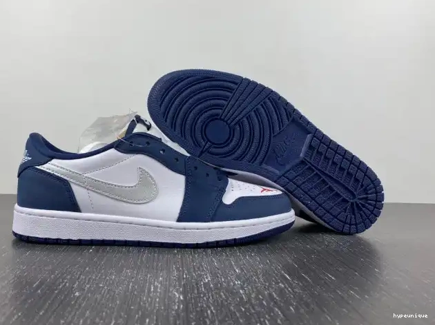 HYPE Navy 1 SB CJ7891-400 Midnight Low Jordan 0509